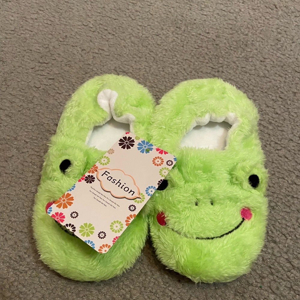 Green Frog Kids Slippers